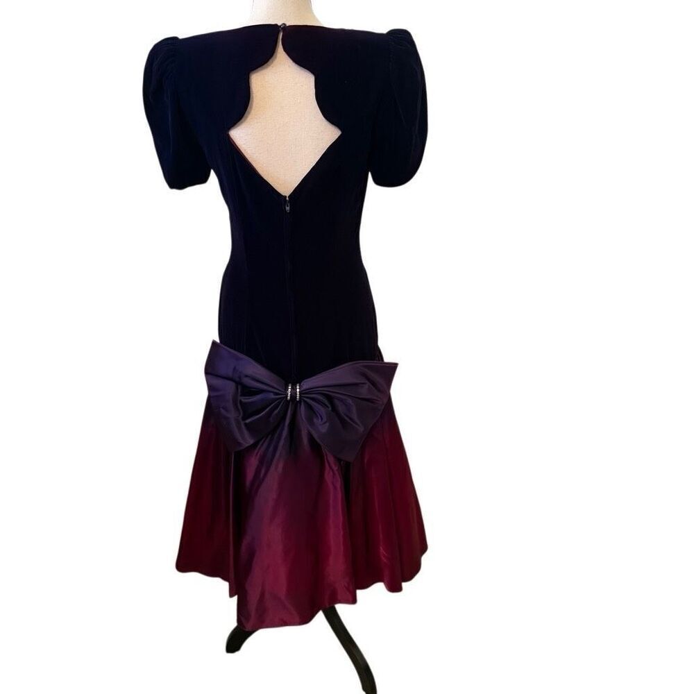 Vtg Niki Originals Purple Velvet and Satin Romantic Dropped Waist Dress Sz 6 - Picture 6 of 16